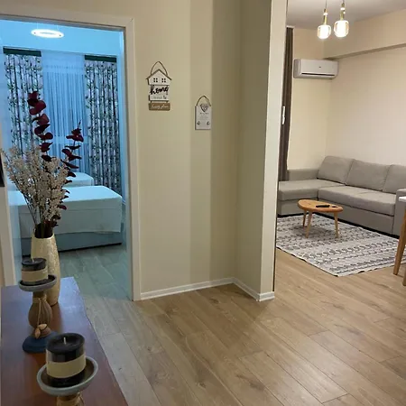 Jona Lovely 1 Two Bedroom Ap Apartment Tirana