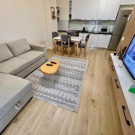 Jona Lovely 1 Two Bedroom Ap * Tirana